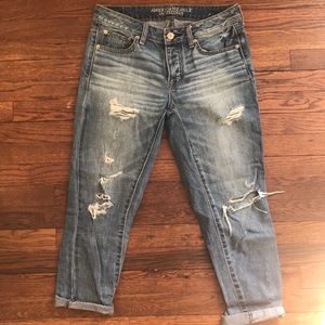 Ripped boyfriend Jean